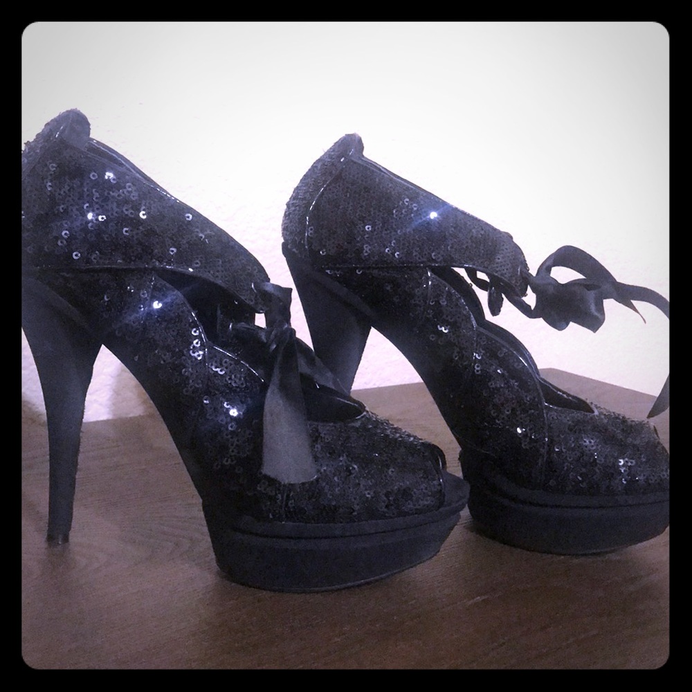 Black heels